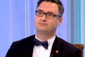 ADEC solicită demiterea imediată a prefectului de Bacău pentru servicii aduse Ungariei