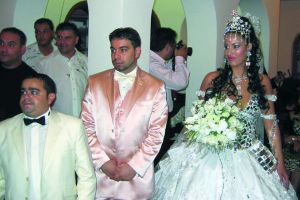 Detaliul cutremurător din noul videoclip al lui Florin Salam. Când au văzut ce femeie apare în imagini, fanilor le-au dat lacrimile.