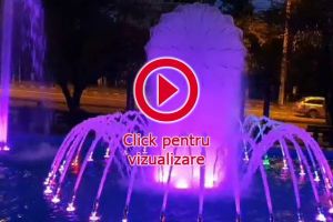 Fântâna arteziană cu jocuri de lumini, dată în funcţiune în Parcul de la Policlinică, ...