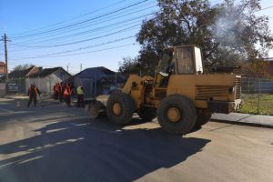 SC Confort Urban SRL continua lucrarile de asfaltare pe strazile din Constanta (galerie foto)