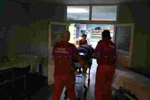 Un botoşănean a ajuns la Urgenţe după ce s-a înecat cu mâncare