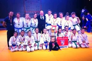 Cupa Moşniţa Nouă pentru copii şi juniori, încheiată cu o competiţie internaţională de judo