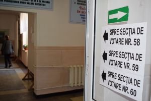 Mii de alegători din Botoşani au mers degeaba la alegerile prezidenţiale de duminică