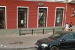 Primăria cheltuieşte sume exorbitante pentru reabilitarea Galeriei ProArte! 78.000 de lei numai pentru dărâmarea unui zid