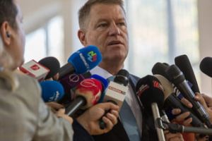 Iohannis nu merge la dezbatere cu Dancila. Șeful de campanie al PNL: Nu ar aduce nimic in plus