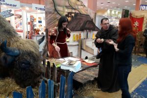 Complexul Naţional Muzeal „Curtea Domnească” Târgovişte îşi promovează oferta culturală la Târgul de Turism al României