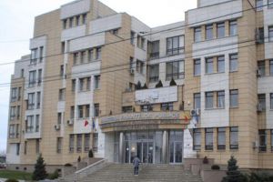 ANUNȚ. Parcarea de microbuze de lângă Finanţe va fi desfiinţată