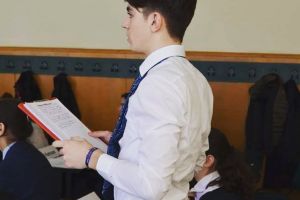 Un tânăr din Botoşani a coordonat realizarea unei reviste de business