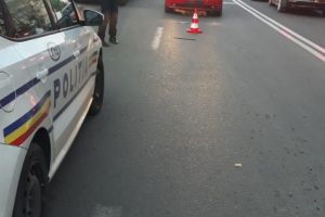 Minor ranit dupa ce a traversat strada. Eveniment rutier in Tulcea