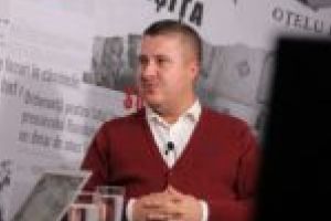 Falcă i-a oferit fotoliul de preşedinte al Consiliului Judeţean lui Popovici!