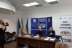 Forumul Judeţean „Inclusiv eu! - Dreptul la o viaţă independentă pentru persoanele cu ...