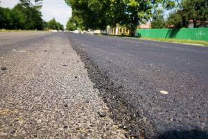 Aproape 4 milioane de euro alocaţi pentru modernizarea drumurilor din trei sate din judeţul Botoşani