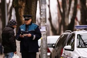 Când au voie poliţiştii să legitimeze o persoană. Noile reguli, în vigoare din 2020