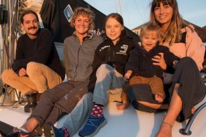 O femeie cu origini româneşti o ajută pe Greta Thunberg să ajungă în Europa