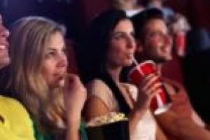 Tu simţi deja atmosfera sărbătorilor? Hai în cinematografe!