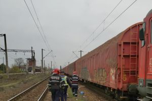 Staţia CFR Roşiori Nord, controlată de poliţişti de la transporturi şi pompieri