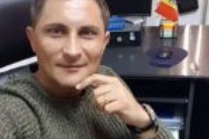 Directorul Ambulanţei din Caraş-Severin, acuzat că-şi şantaja fosta iubită! Angajaţii din subordine, puşi să o urmărească!