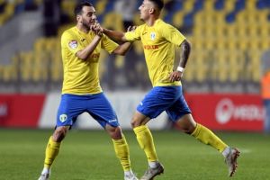 Primul gol dedicat nepoatei