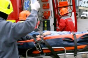 Minoră lovită de o maşină pe trecerea de pietoni!