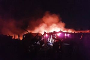 Zeci de tone de furaje s-au făcut scum la Fitioneşti