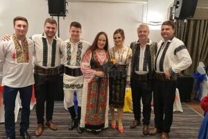 Taraful Florin Mucea, Angelica Flutur, Grigore Gherman şi Maria Dragomiroiu au cântat pentru ...