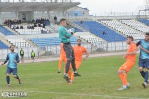 Vineri, ora 14.00, Sănătatea Cluj – Unirea Alba Iulia | “Alb-negrii”, la trântă cu “viruşii verzi”