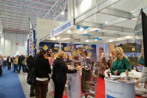 Prima zi de promovare a Complexului Naţional Muzeal „Curtea Domnească” la Târgul de Turism al României