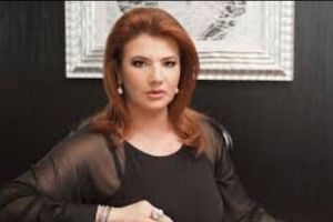 Mihaela Borcea a dat LOVITURA! Cum arată BĂRBATUL cu 17 ani mai tânăr care a cerut-o în căsătorie