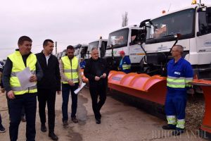 Iarna poate să vină! Operatorul RER Vest, pregătit să deszăpezească străzile din Oradea (FOTO / VIDEO)
