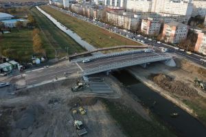 În curând lucrările la podul peste Bahlui vor fi finalizate