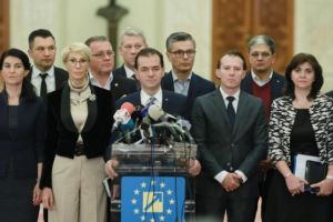 Orban a facut anuntul! Urmează concedieri masive! Mii de bugetari, pe lista neagră: Cine va fi dat afară
