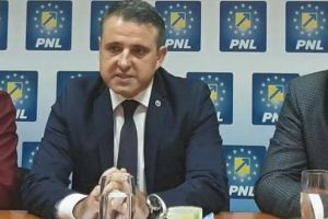 Ioan Turc sună ”mobilizarea totală” pentru turul 2 al alegerilor prezidenţiale