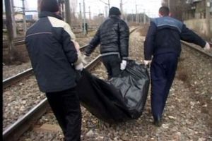 Doi tineri de 17 şi 19 ani, din Gheorgheni, bănuiţi că au ucis cu briceagul un bărbat, după care i-au pus trupul pe calea ferată