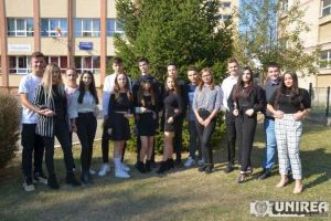FOTO SONDAJ: Balul Bobocilor 2019 la Colegiul Economic din Alba Iulia, în 22 noiembrie. Votează-ţi bobocii favoriţi intraţi în lupta pentru Miss şi Mister