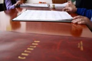 Ministrul Educatiei a semnat un document privind debirocratizarea muncii cadrelor didactice