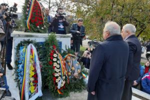 FOTO+VIDEO 32 de ani de la revolta anticomunistă din 15 noiembrie 1987! Ceremonii comemorative susţinute la Braşov!