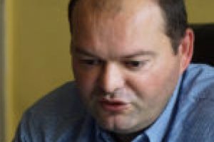 Administraţia din Băile Herculane îşi propune să atragă turiştii tineri prin noi investiţii. Primul pas: PUZ pentru centrul istoric