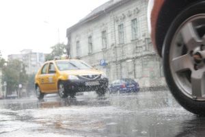 Aquatim vine cu explicaţii pentru apa de ploaie de pe facturi