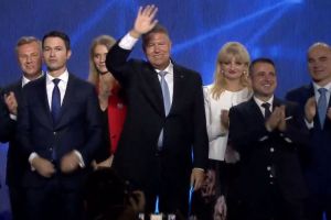 Preşedintele Klaus Iohannis, la Bistriţa: Sunteţi printre campionii acestui an. Ce le-a urat liberalilor din judeţ (FOTO-VIDEO)