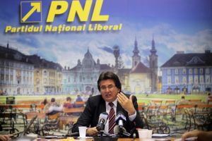 PNL Timiş pregăteşte şefi pentru deconcentrate. Robu: PSD a promovat oameni lipsiţi de valoare