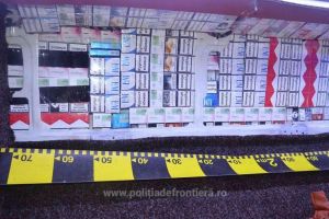 Cetateni ucraineni, cercetati pentru contrabanda. Ce au gasit politistii de frontiera in urma verificarilor