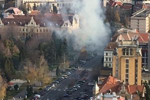 Intervenţie de urgenţă a pompierilor, în centrul Braşovului