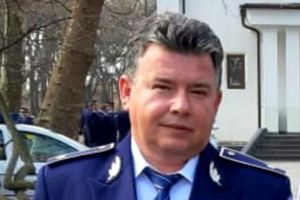 FOTO. Un sătmărean, poliţiştul zilei în România. Şi-a riscat propria viaţă pentru o bătrânică!