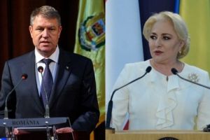 Duelişti spate în spate