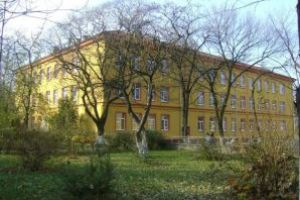 Consiliul Judetean Maramures da 10.000 lei pentru o scoala din Baia Mare. Afla motivul