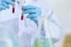 Alertă într-un bloc din Timişoara! Doi copii şi un adult au murit din cauze necunoscute!