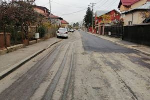 Vai de capul si zilele noastre! La Ploiesti, ca pe vremea lui Ceausescu: primarul Dobre matura strazile si asfalteaza de zor pentru vizita lui Iohannis