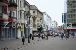 Abordarea mobilitatii in zona centrala a Constantei nu rezolva problemele de trafic. 50.000 de euro pentru construirea unui metru patrat de carosabil