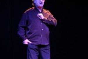  „Dor de Eminescu”, spectacol de cinstire a valorilor naţionale, ajunge din nou la Sfântu Gheorghe, de Ziua Naţională a României