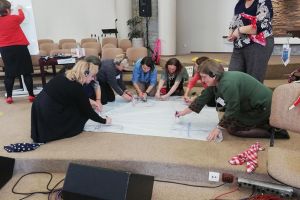 Specialişti britanici în educaţie timpurie au conferenţiat pentru educatorii suceveni